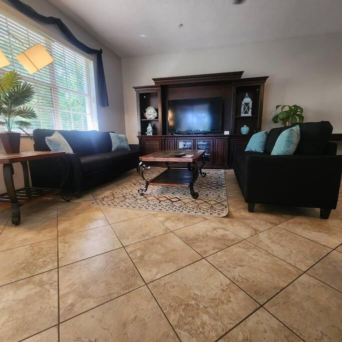 1 Bedroom , 1 Bath With Kitchen At Img Bradenton Exteriér fotografie