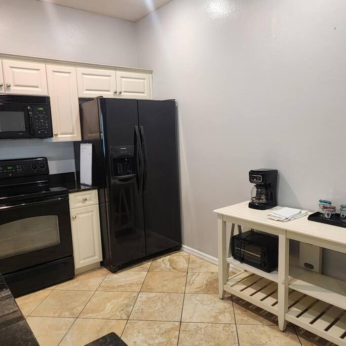 1 Bedroom , 1 Bath With Kitchen At Img Bradenton Exteriér fotografie