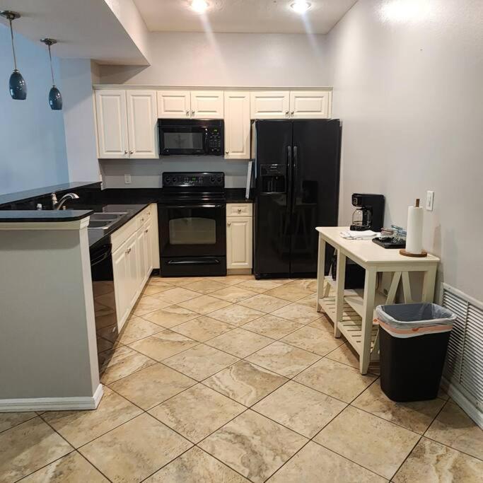 1 Bedroom , 1 Bath With Kitchen At Img Bradenton Exteriér fotografie