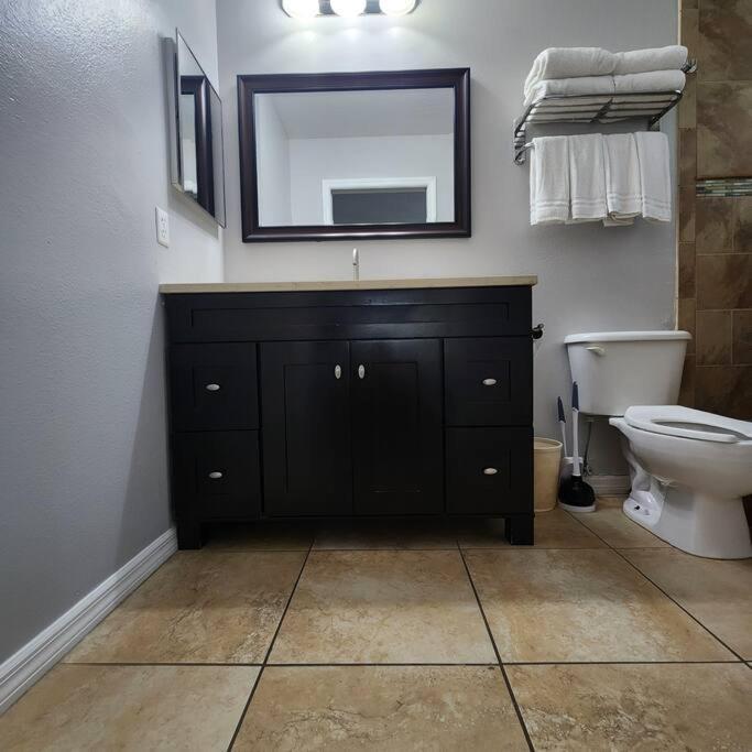 1 Bedroom , 1 Bath With Kitchen At Img Bradenton Exteriér fotografie